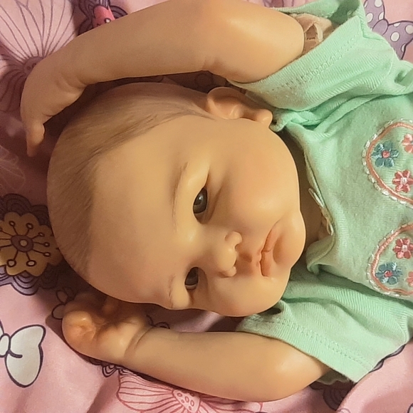 Reborn Tessa, sculpt by Didy Jacobsen SOLD - Picture 4 of 10